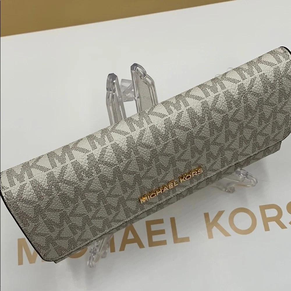 Michael Kors Michael Kors Jet Set Travel Trifold - Picture 5 of 16